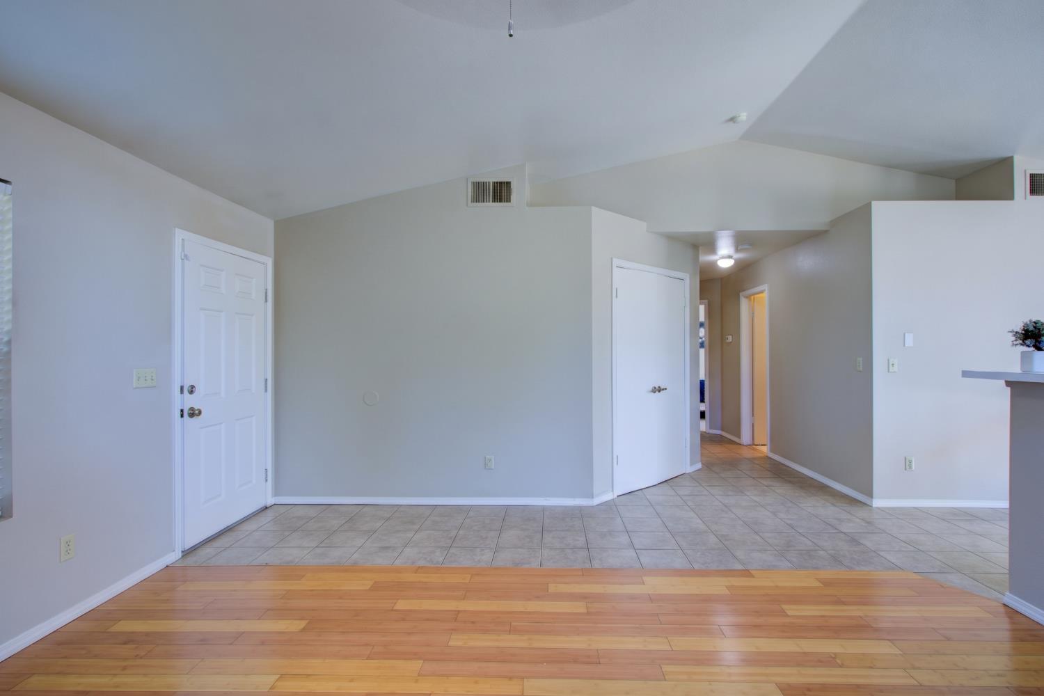 456 Buena Vista Dr, Merced, CA 95348