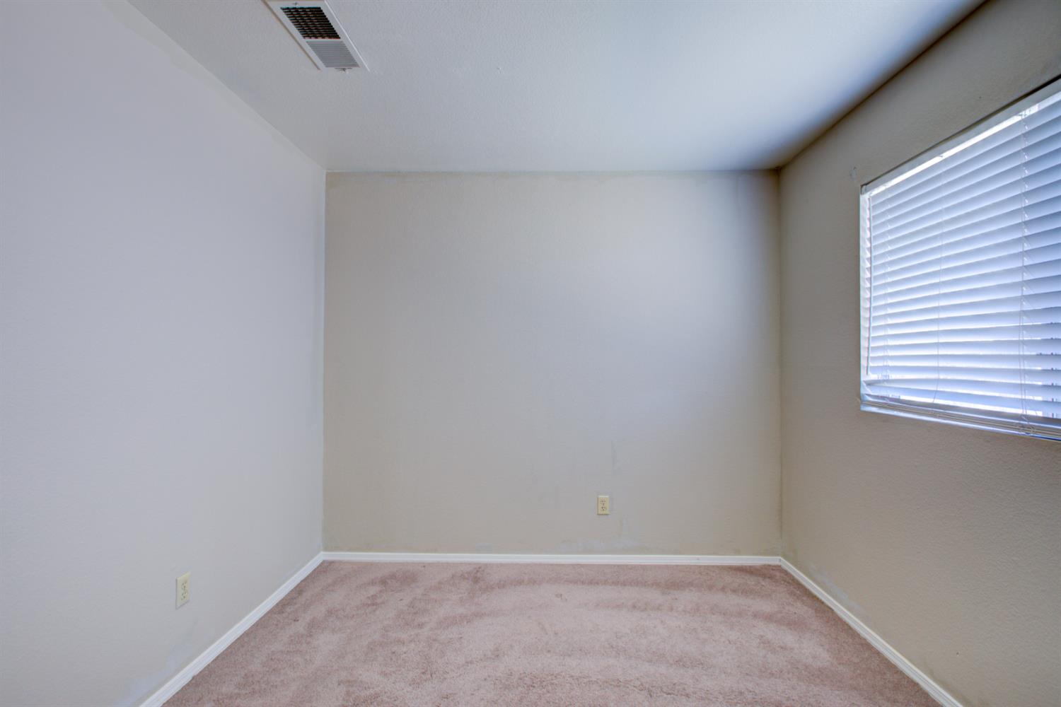 456 Buena Vista Dr, Merced, CA 95348