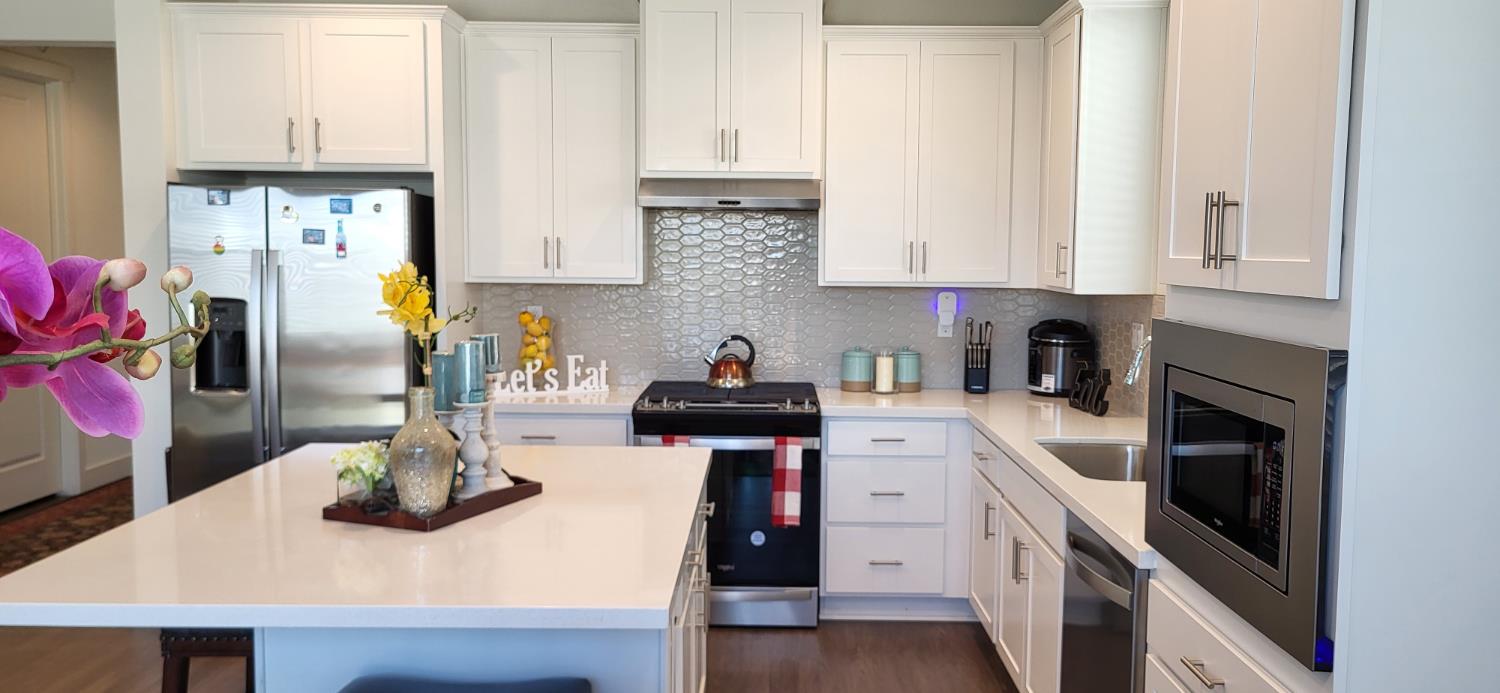 723 Heathridge St, Manteca, CA 95336