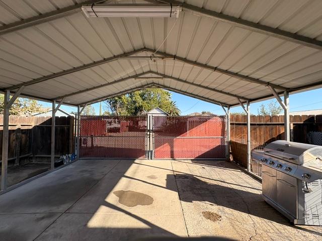 262 Madsion St, Coalinga, CA 93210