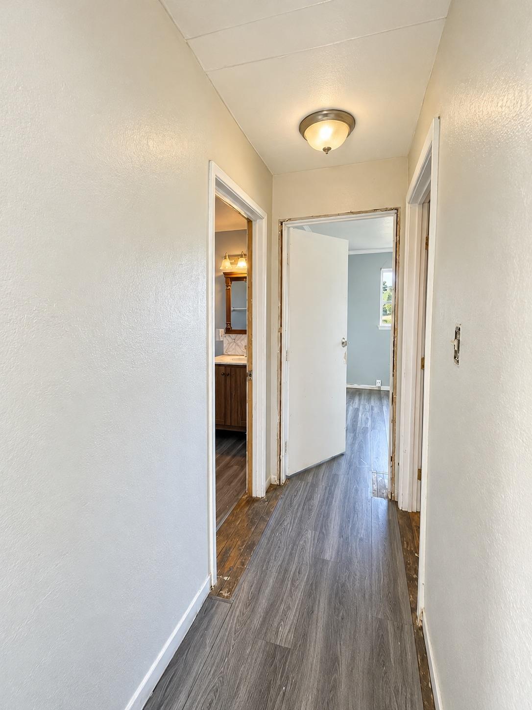 821 W Swift Ave, Fresno, CA 93705