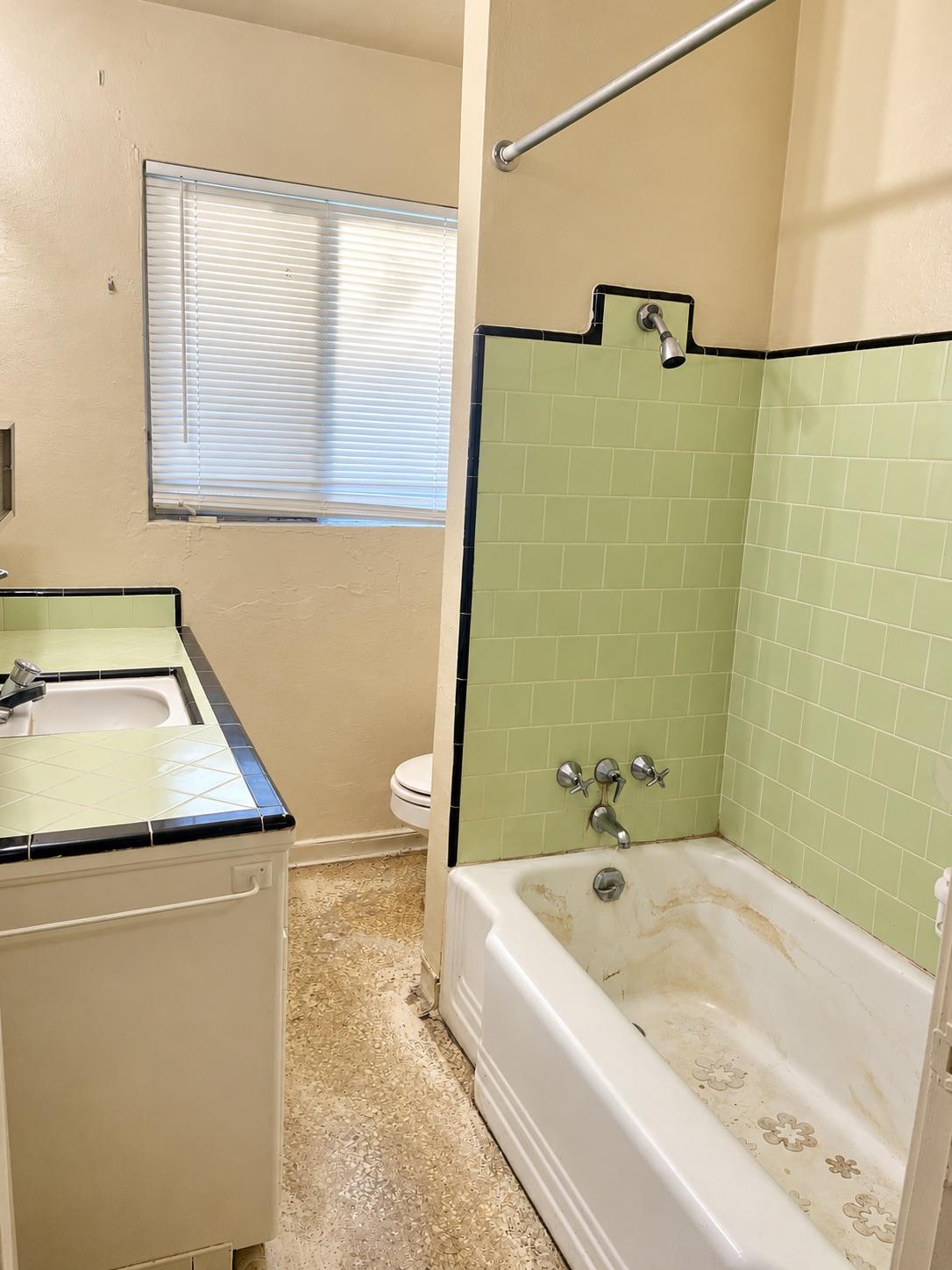 2545 N Millbrook Ave, Fresno, CA 93703