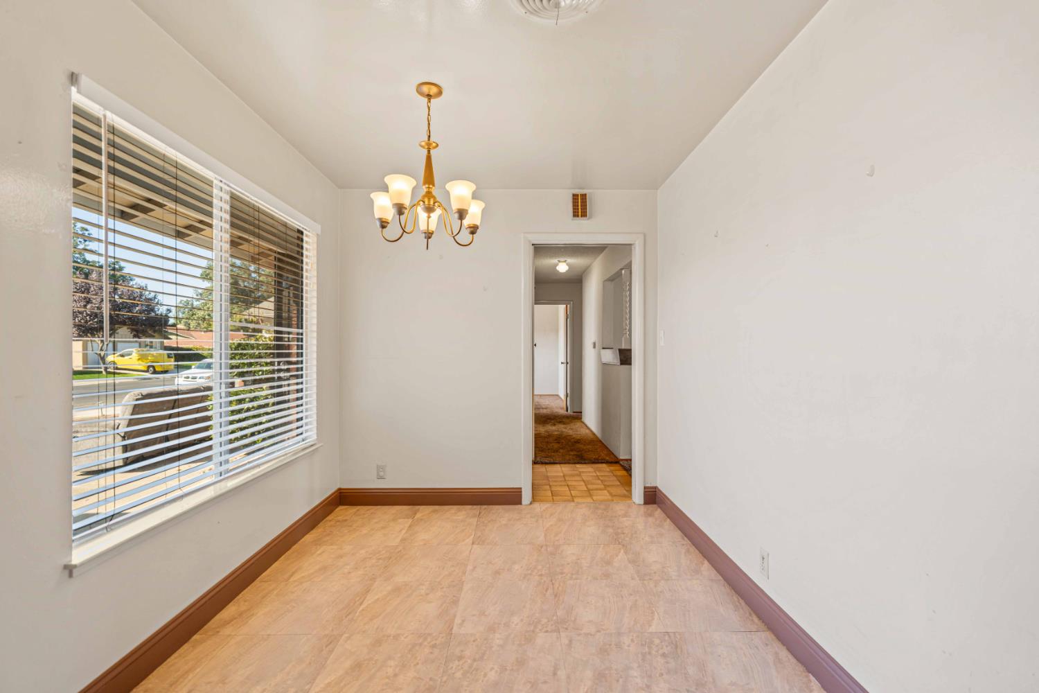1109 Durant St, Modesto, CA 95350
