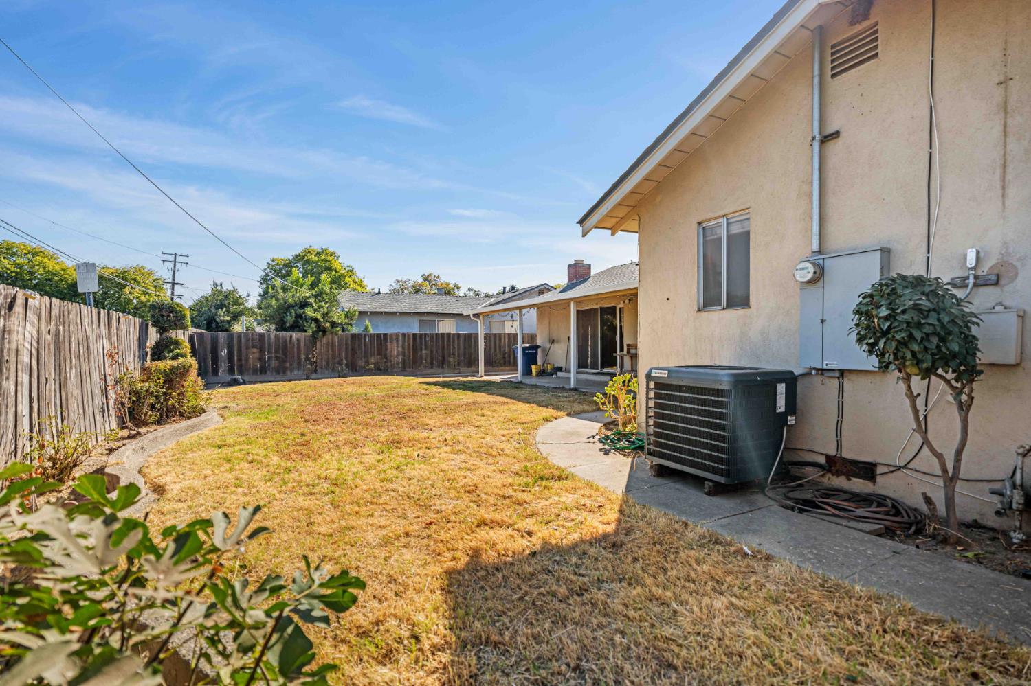 1109 Durant St, Modesto, CA 95350