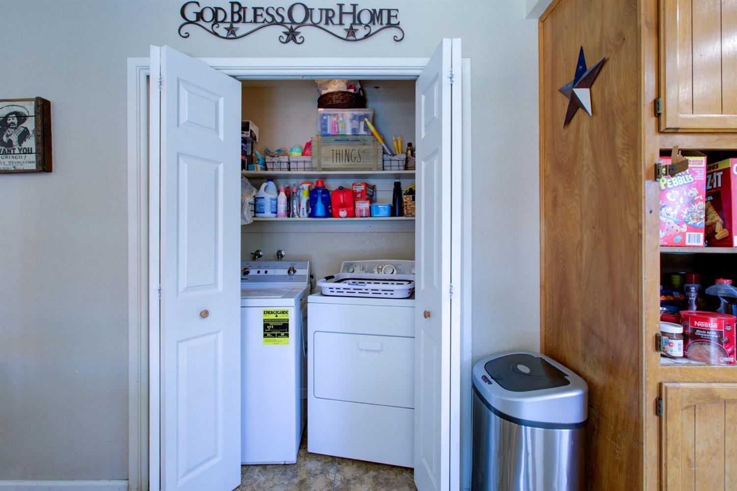 2700 Mill Oak Dr, Modesto, CA 95355