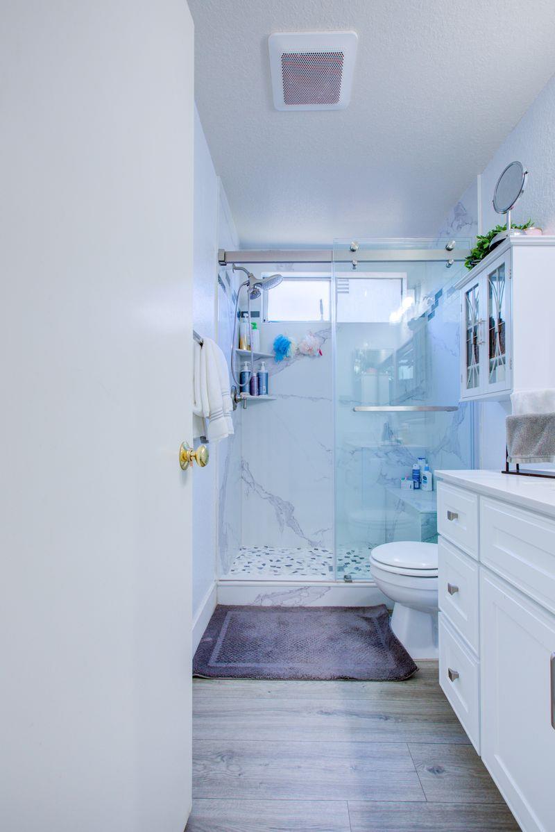 2700 Mill Oak Dr, Modesto, CA 95355