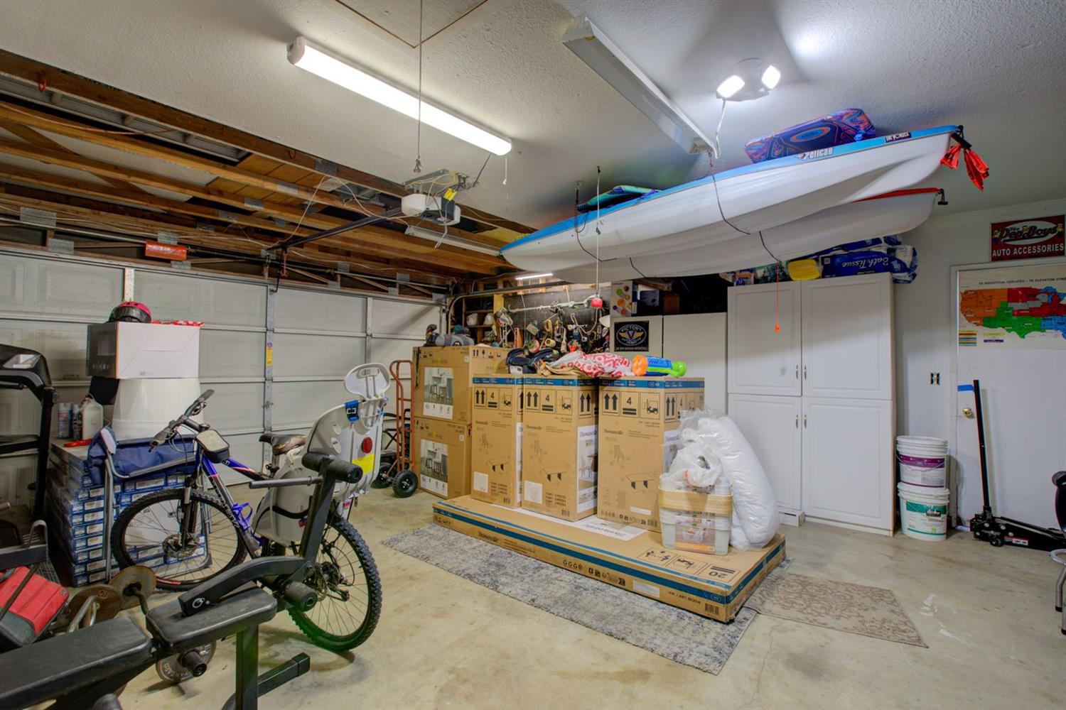 2700 Mill Oak Dr, Modesto, CA 95355