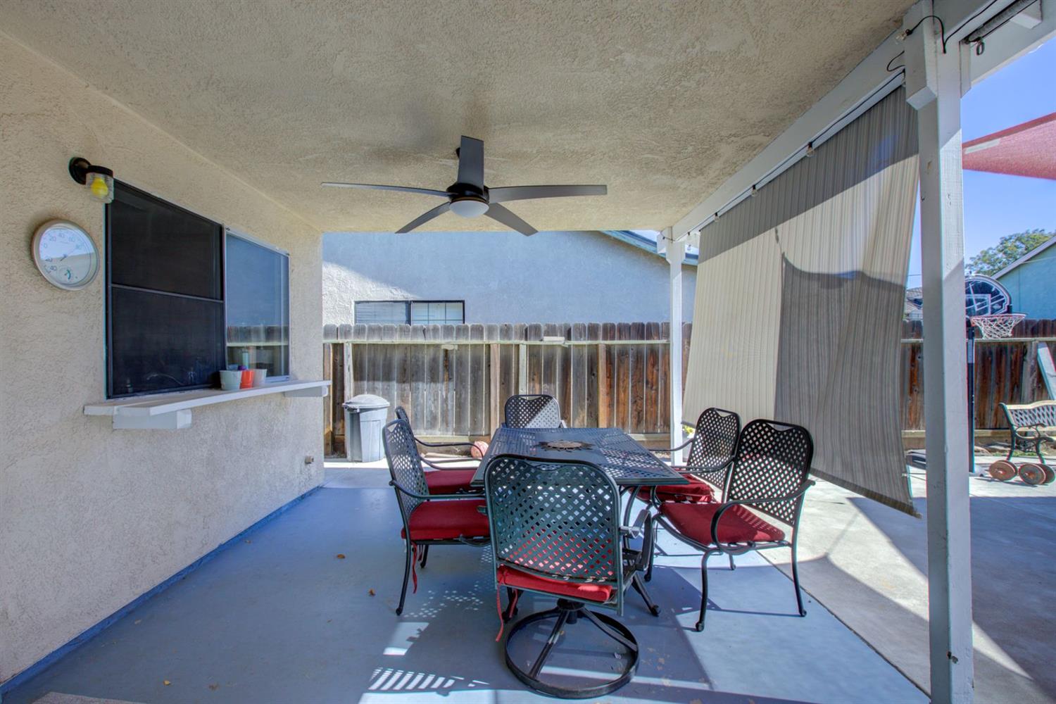 2700 Mill Oak Dr, Modesto, CA 95355
