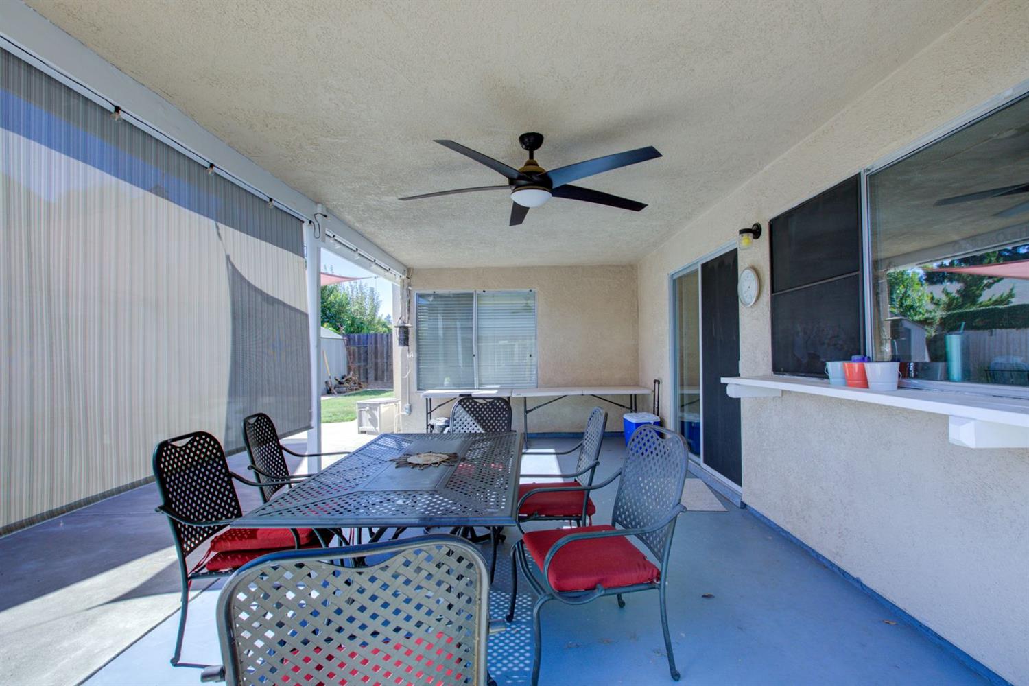2700 Mill Oak Dr, Modesto, CA 95355