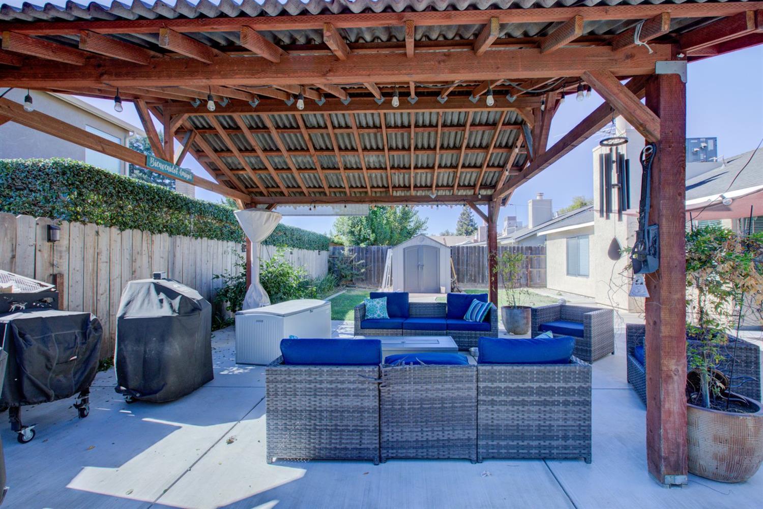 2700 Mill Oak Dr, Modesto, CA 95355