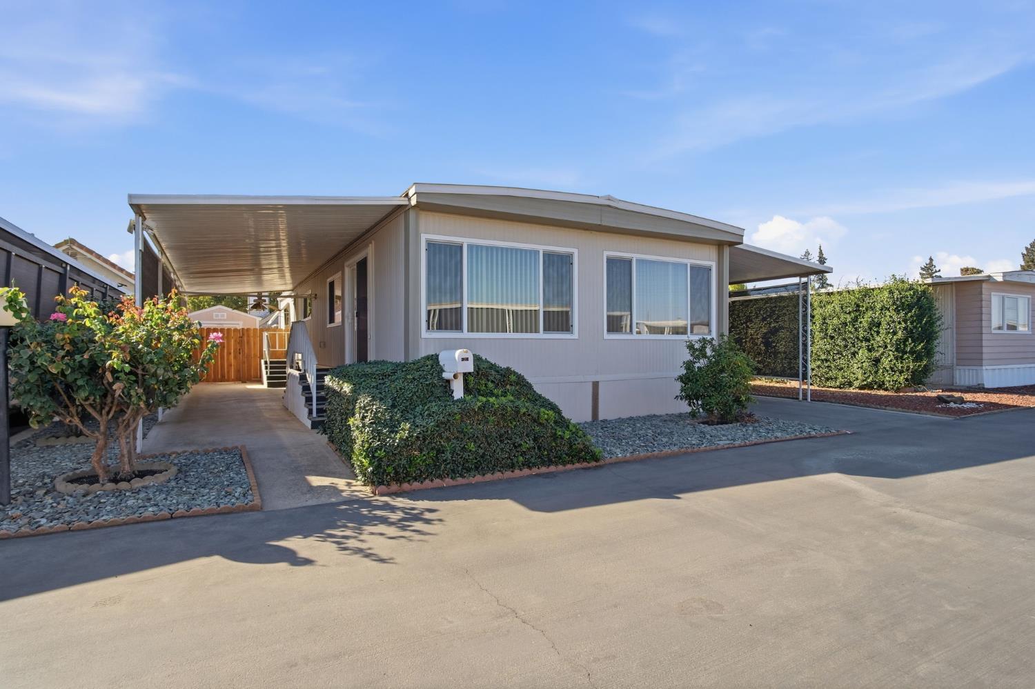 4125 McHenry Ave #21, Modesto, CA 95356