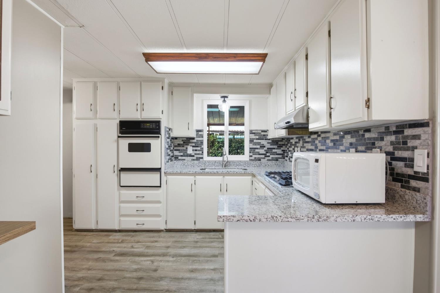 4125 McHenry Ave #21, Modesto, CA 95356
