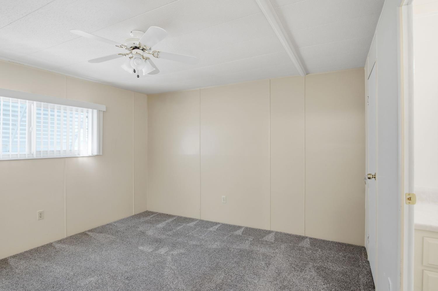 4125 McHenry Ave #21, Modesto, CA 95356