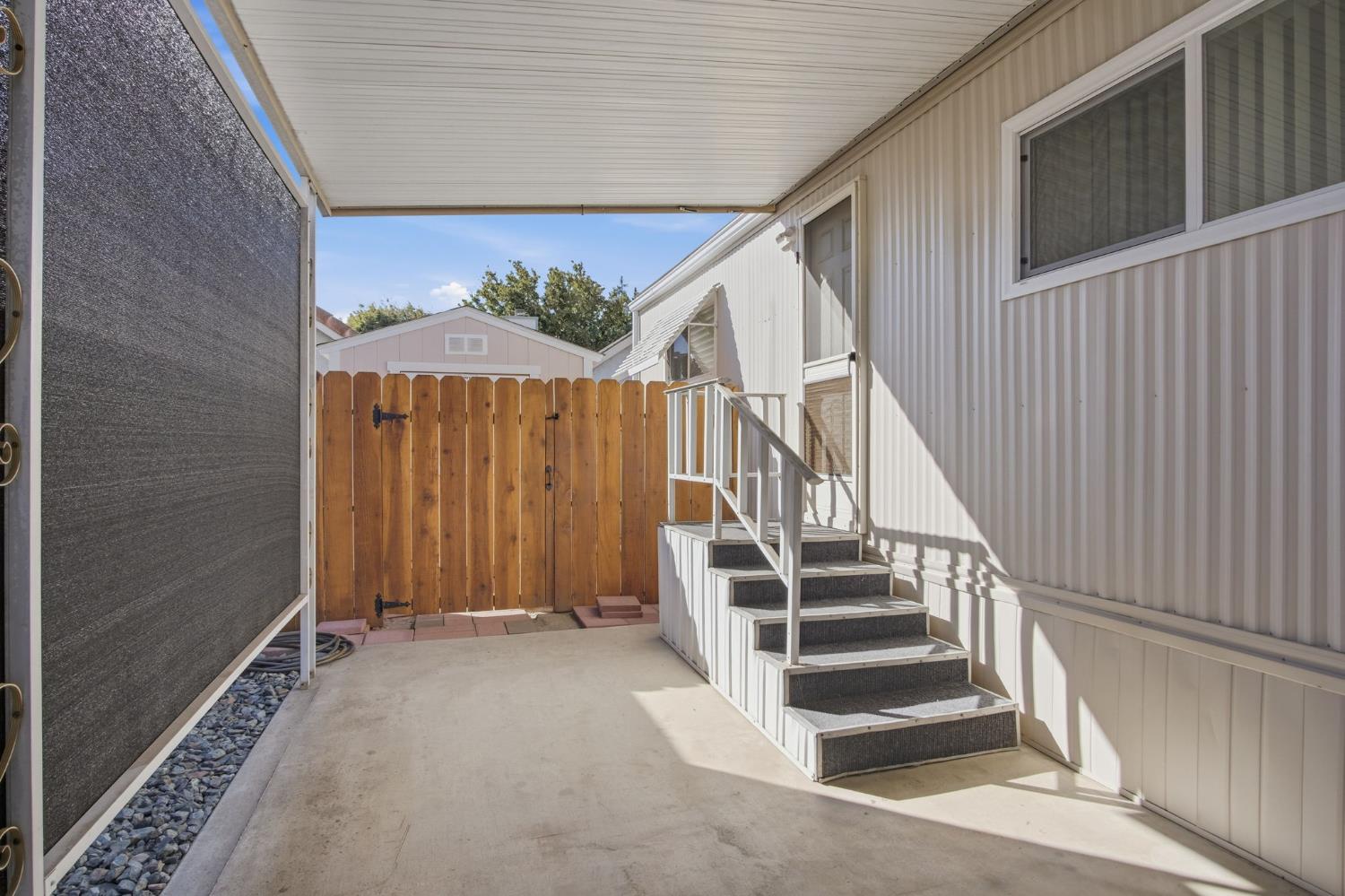 4125 McHenry Ave #21, Modesto, CA 95356