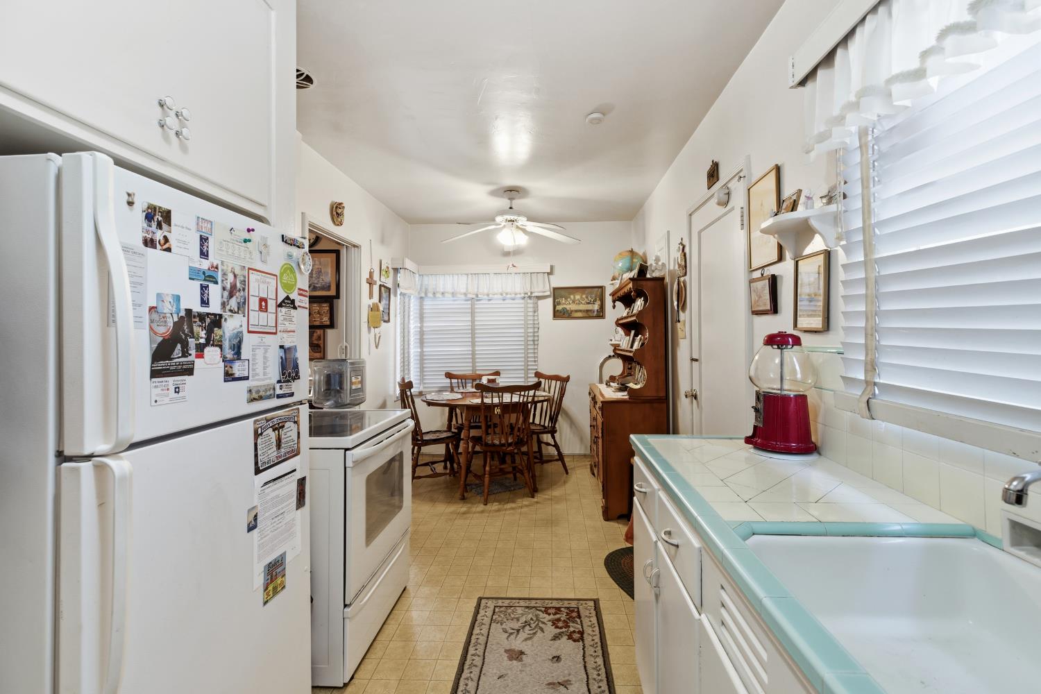 430 Olive Ave, Modesto, CA 95350