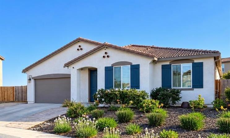 2612 Deer Grass Dr, Manteca, CA 95337