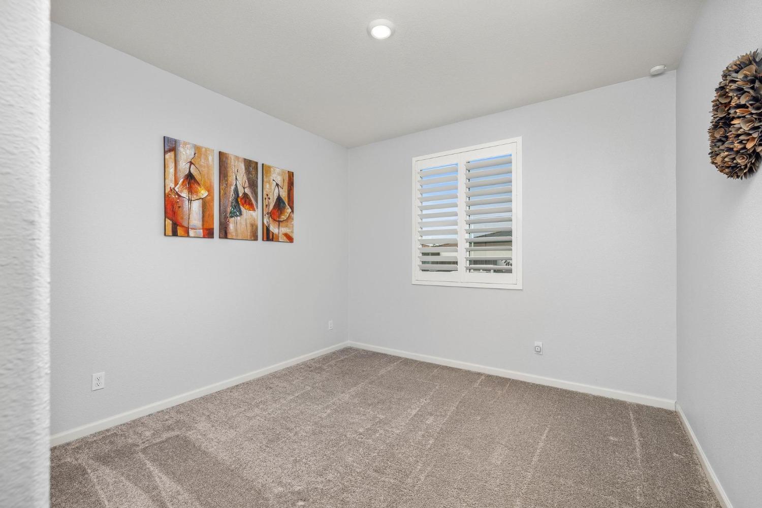 2612 Deer Grass Dr, Manteca, CA 95337