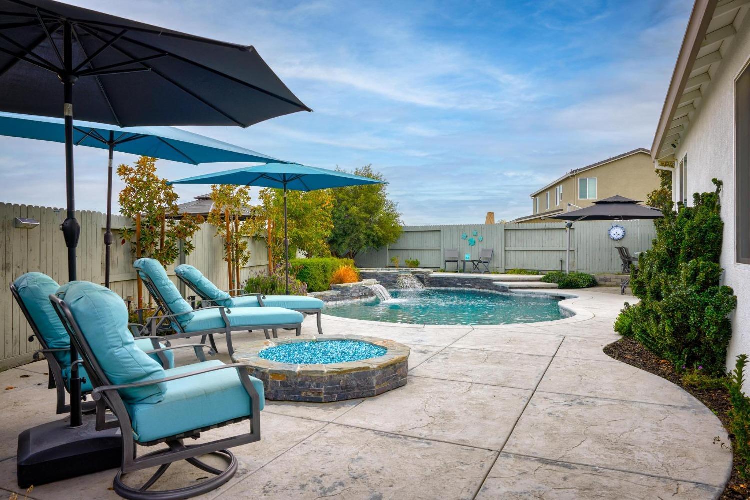 2612 Deer Grass Dr, Manteca, CA 95337