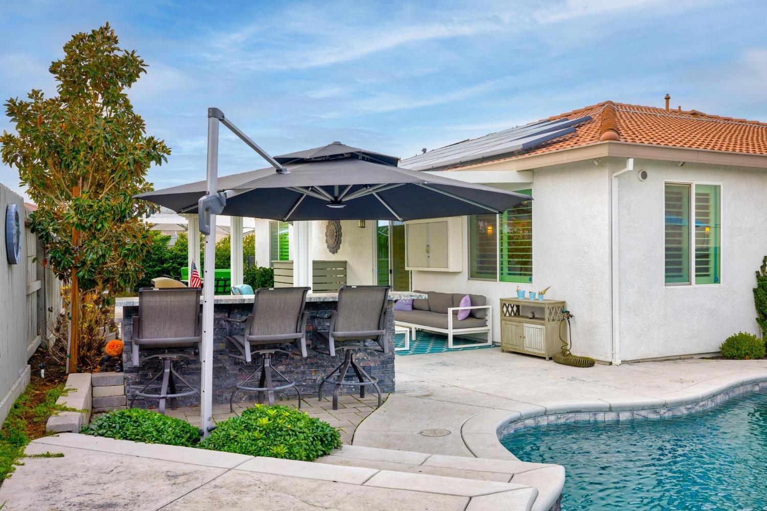 2612 Deer Grass Dr, Manteca, CA 95337