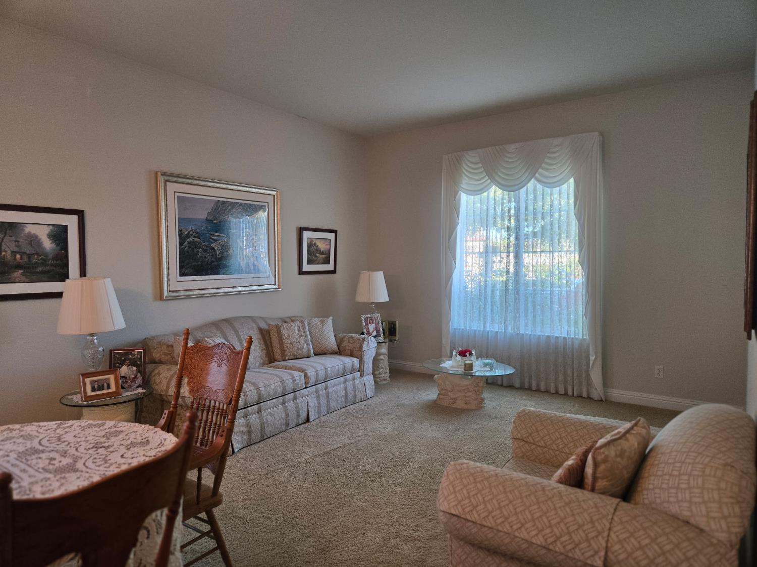 2489 Pepper Tree Ln, Manteca, CA 95336