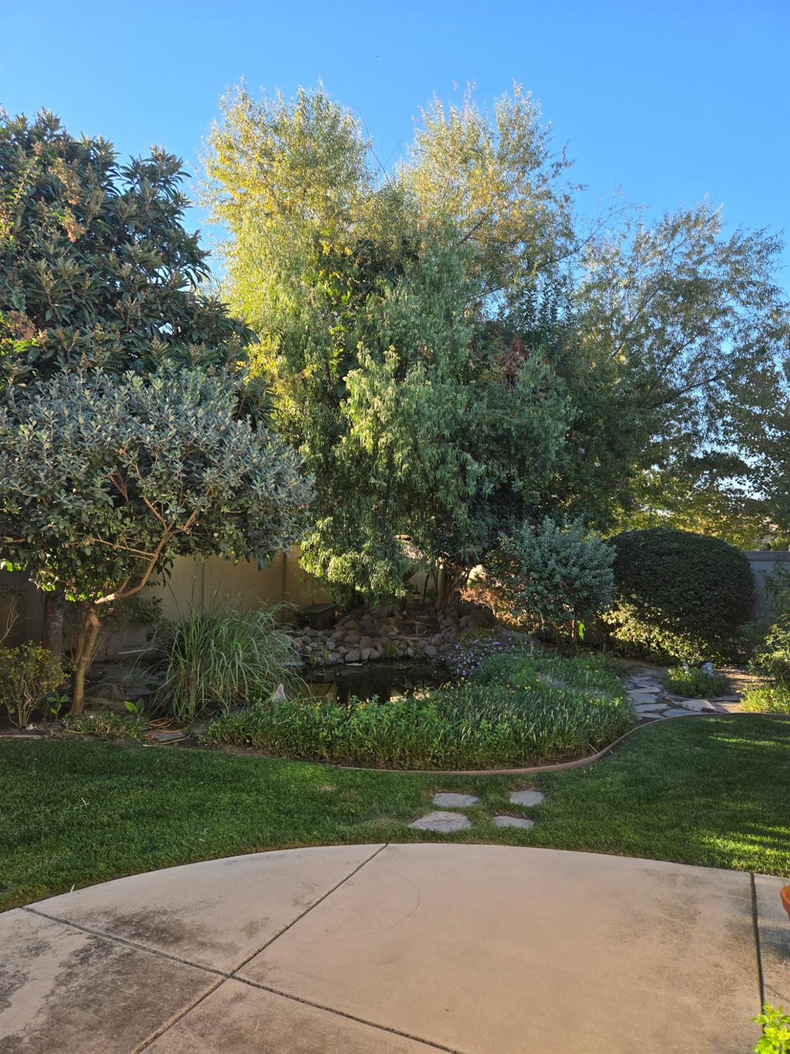 2489 Pepper Tree Ln, Manteca, CA 95336