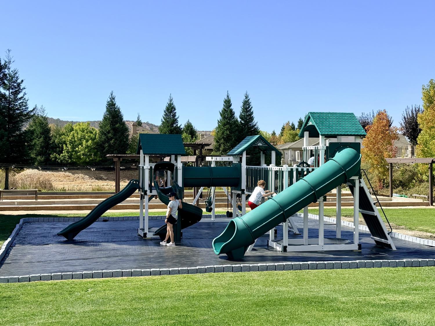 416 Knolls Dr, Copperopolis, CA 95228