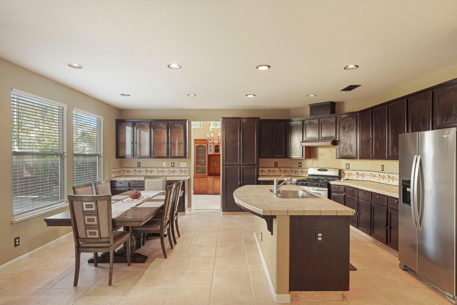 4100 Eastern Ave, Modesto, CA 95356