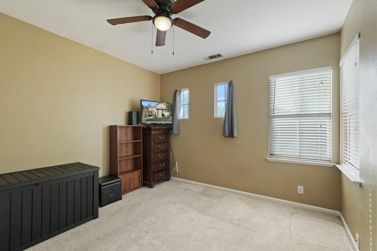 4100 Eastern Ave, Modesto, CA 95356