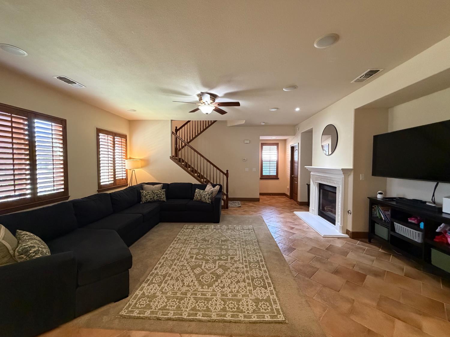 2383 Greger St, Oakdale, CA 95361