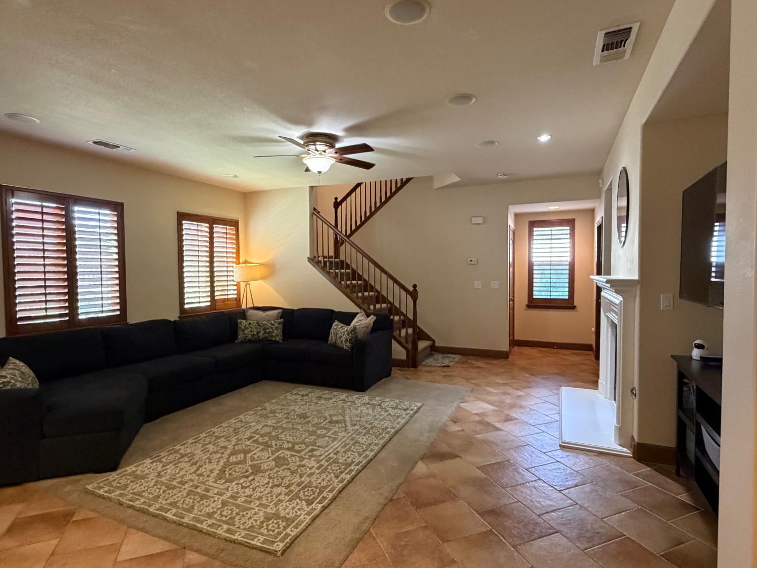 2383 Greger St, Oakdale, CA 95361
