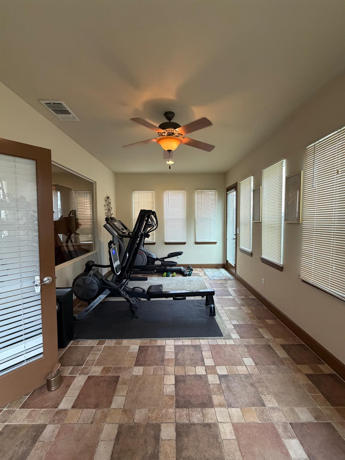 2383 Greger St, Oakdale, CA 95361