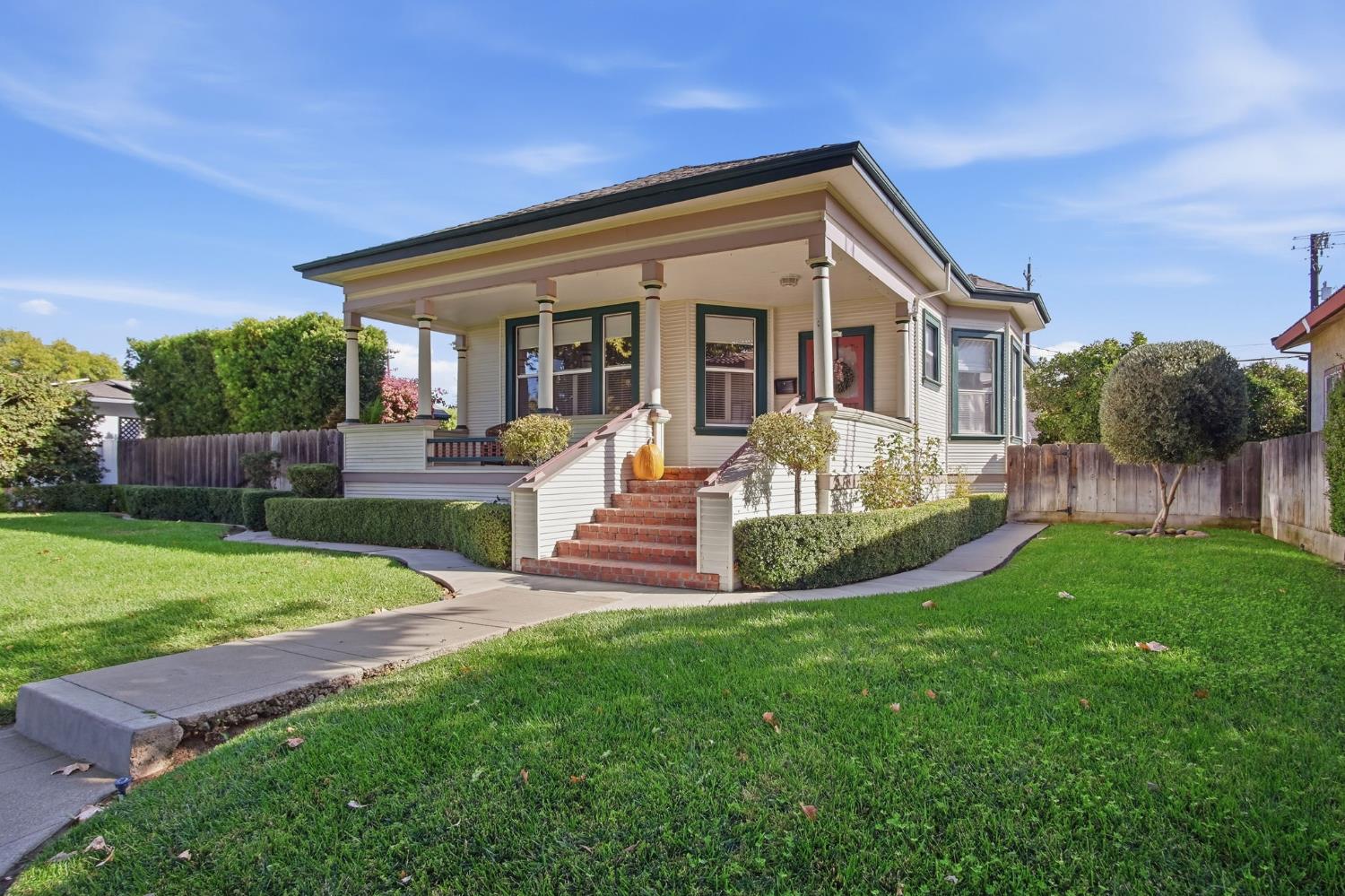 1026 Main St, Newman, CA 95360