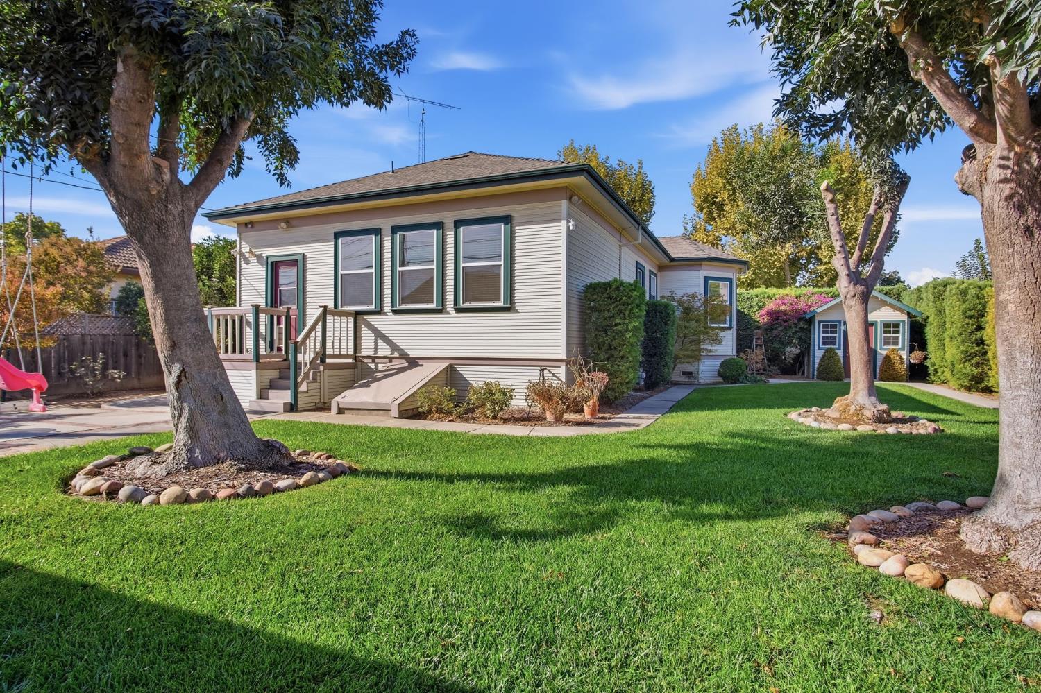 1026 Main St, Newman, CA 95360