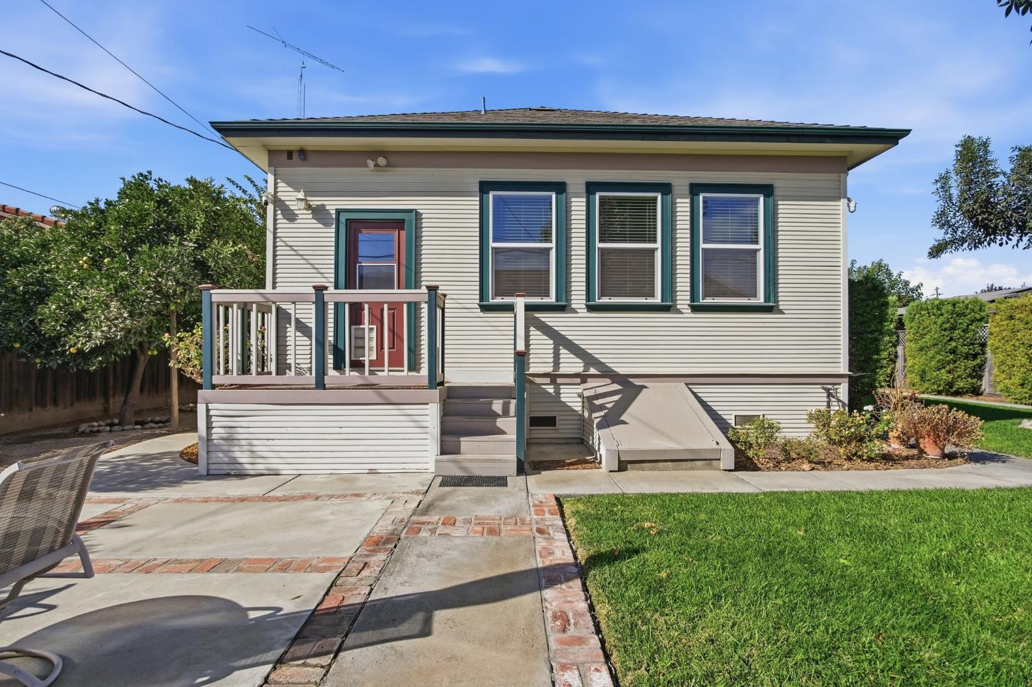 1026 Main St, Newman, CA 95360