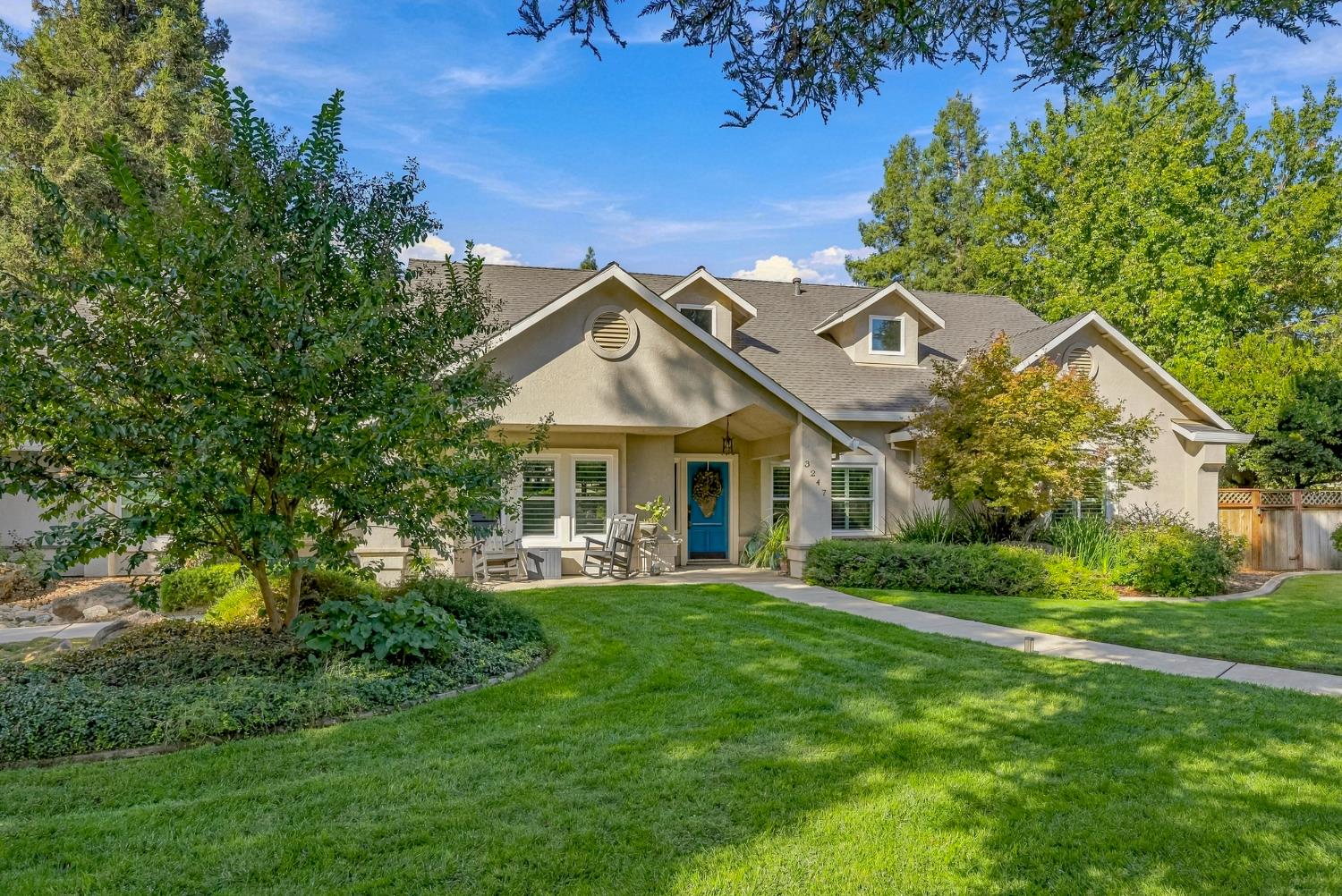 3247 Willow Run Dr, Merced, CA 95340