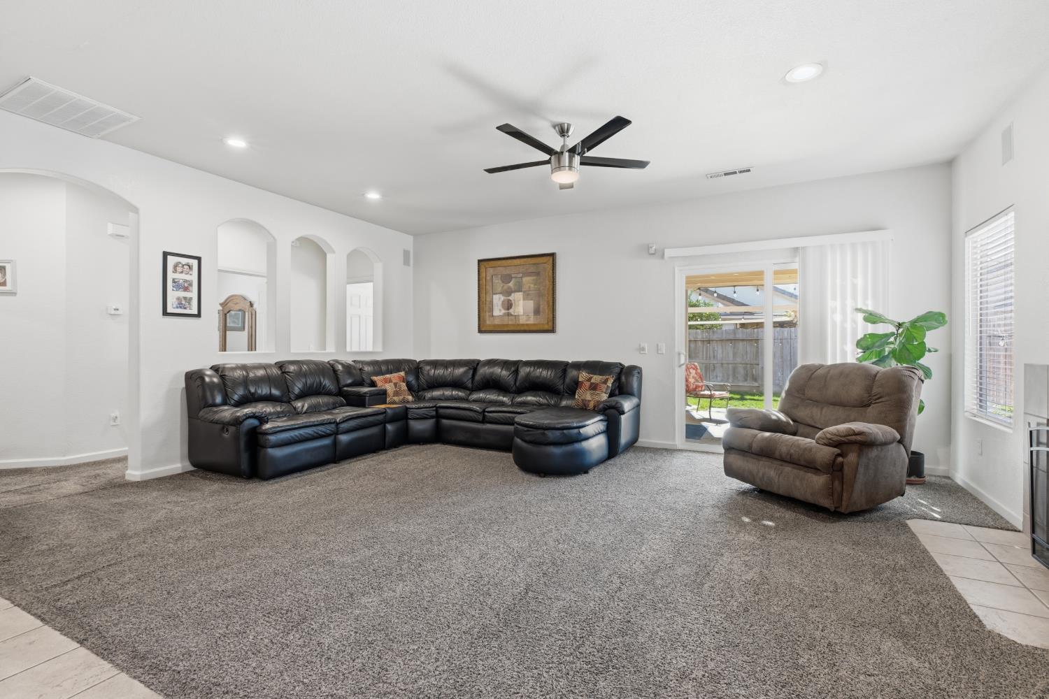 2408 Snapdragon Ct, Modesto, CA 95355