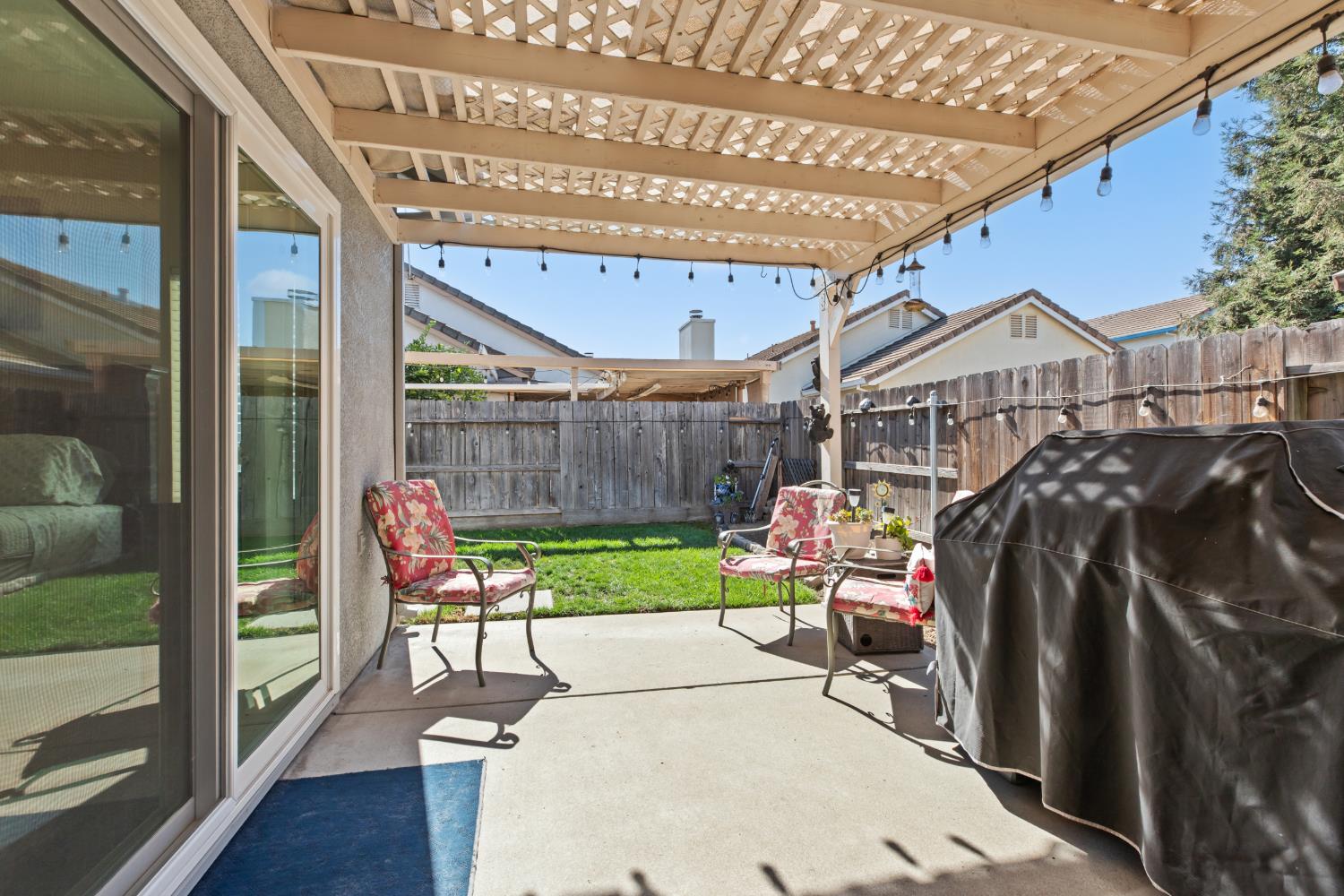 2408 Snapdragon Ct, Modesto, CA 95355