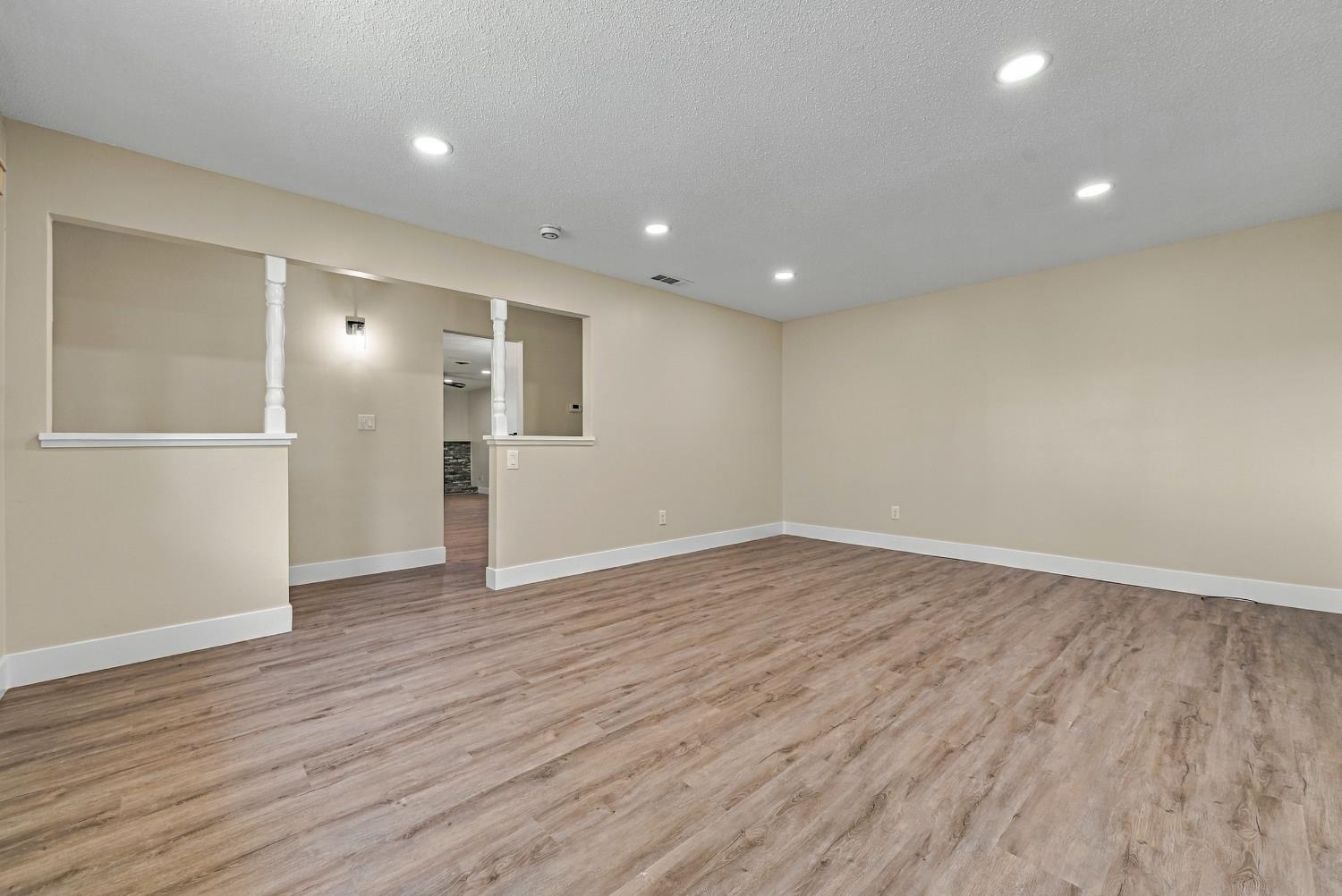 3224 Nottingham Ave, Merced, CA 95340