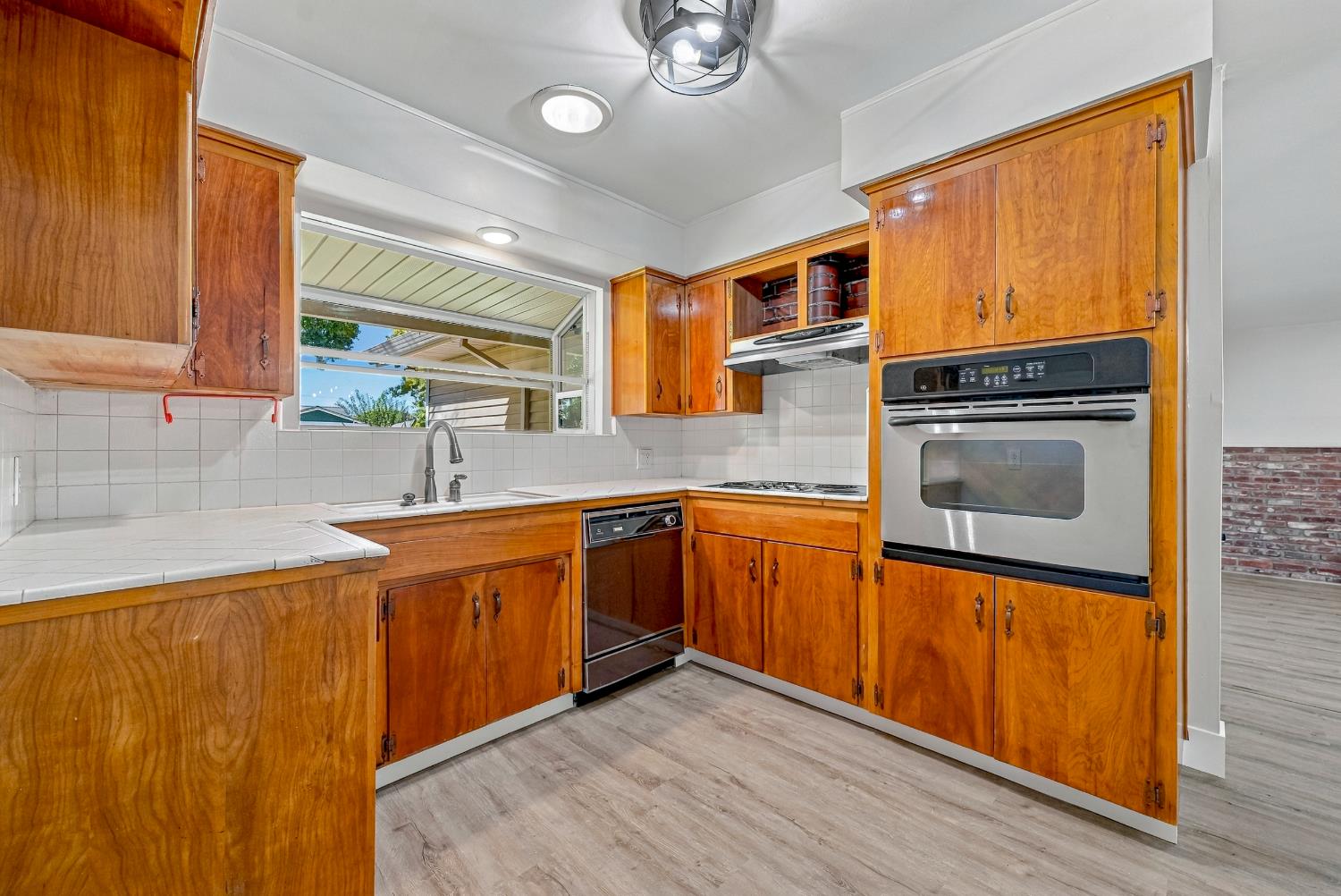 3224 Nottingham Ave, Merced, CA 95340