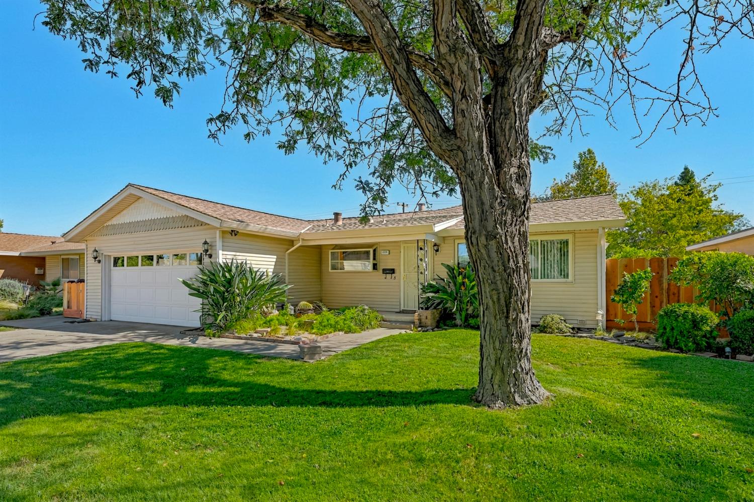 3224 Nottingham Ave, Merced, CA 95340