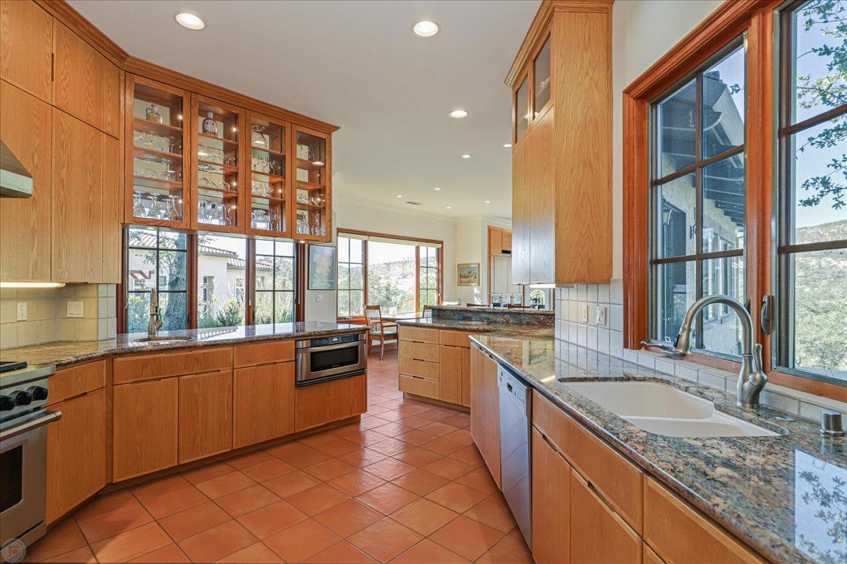 20 Mosswood Ct, Copperopolis, CA 95228