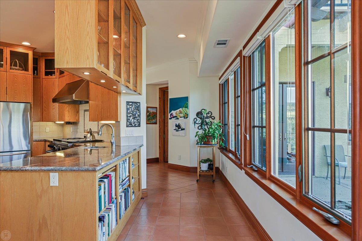 20 Mosswood Ct, Copperopolis, CA 95228