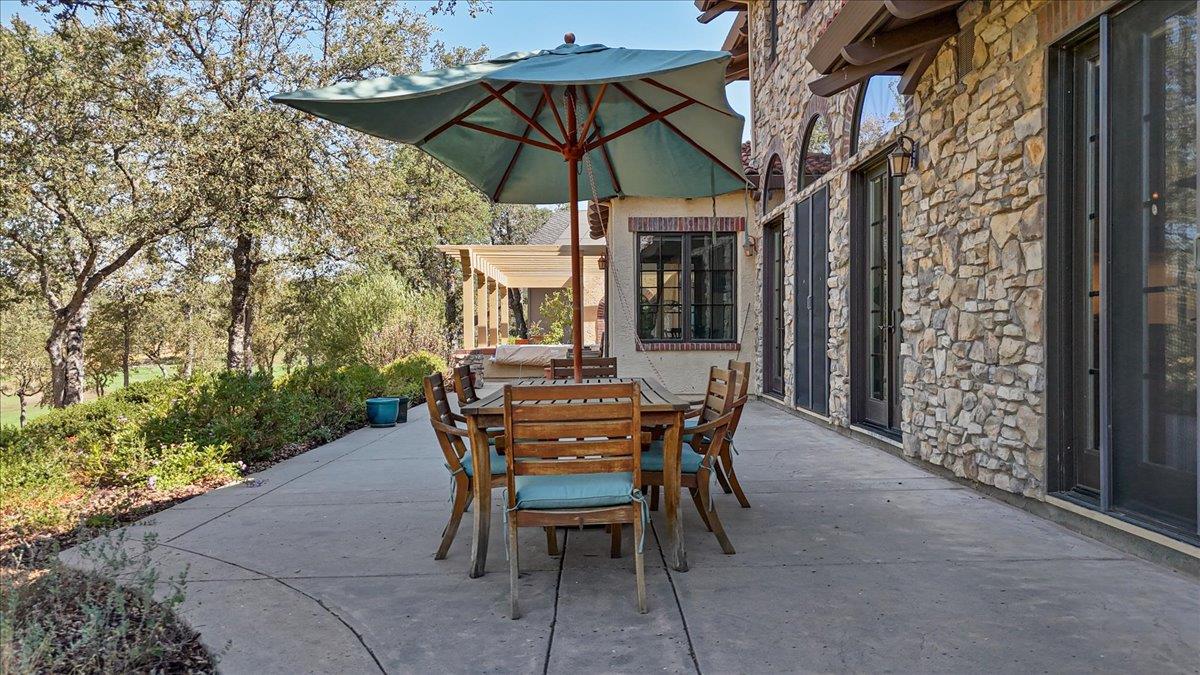 20 Mosswood Ct, Copperopolis, CA 95228