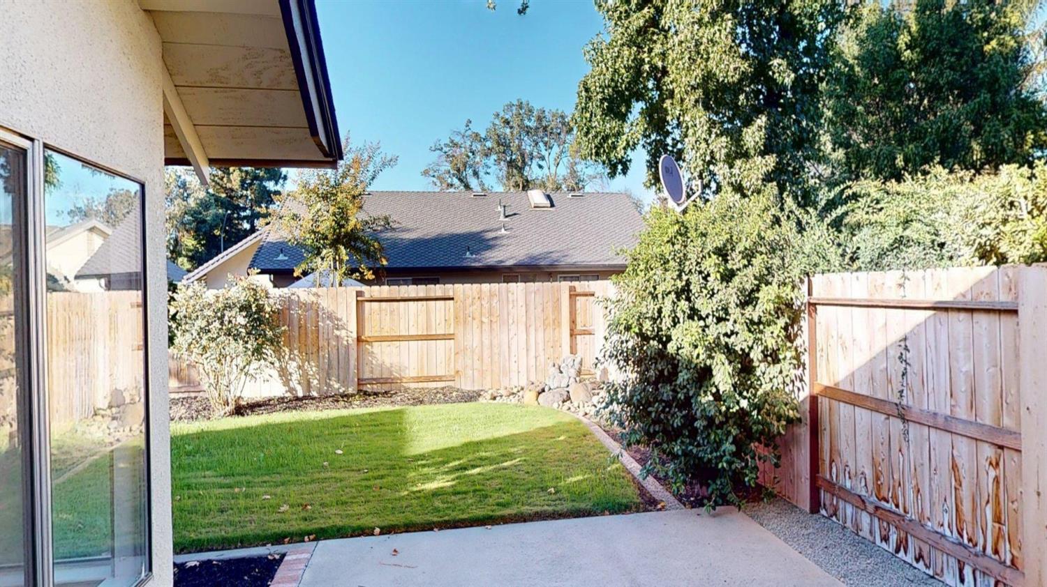 1817 E Rumble Rd, Modesto, CA 95355