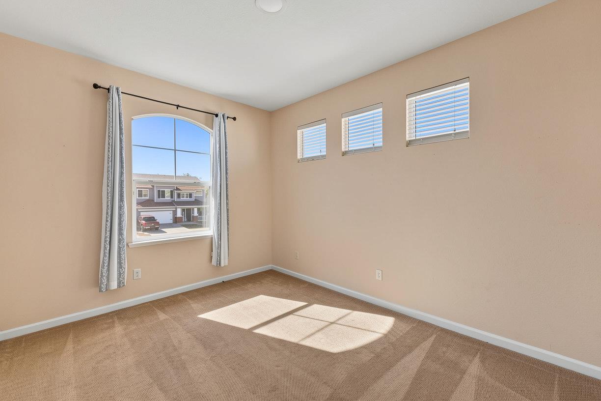 Open Photo