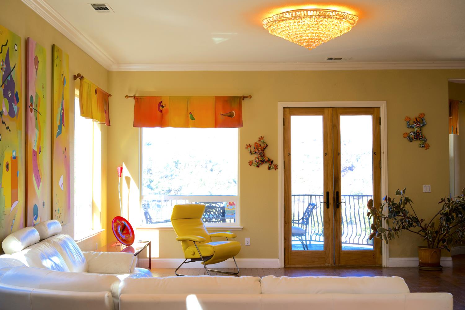 33 Aurora Ln, Copperopolis, CA 95228