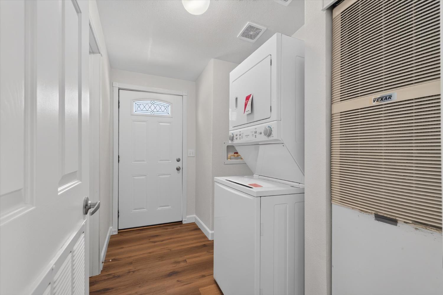 15556 Sycamore Ave, Patterson, CA 95363