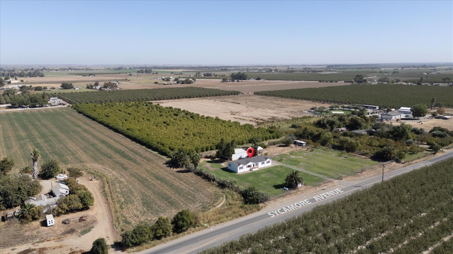 15556 Sycamore Ave, Patterson, CA 95363