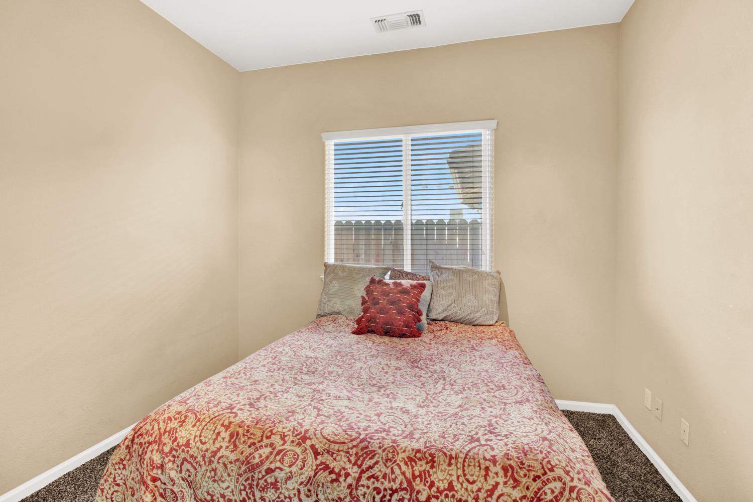 4001 Cortona Dr, Modesto, CA 95356