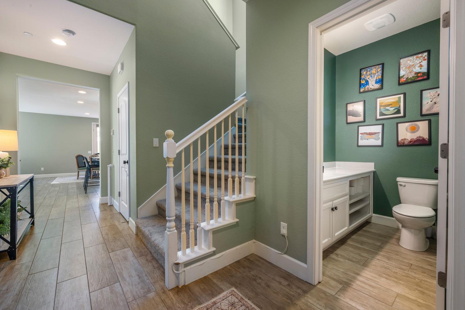 1362 Violet Way, Turlock, CA 95382